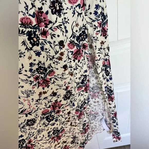 Band of Gypsies Off The Shoulder Maxi‎ Dress - Picture 4 of 5